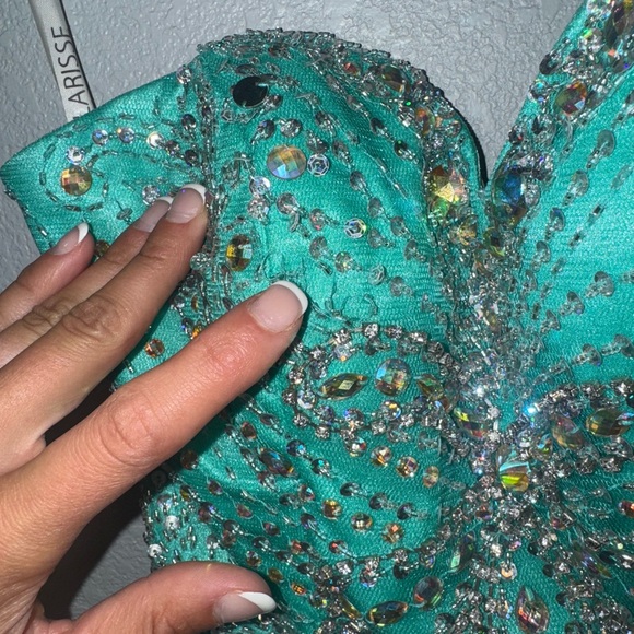 Mint Green Beaded Clarissa Short Formal/Homecoming Dress Size 4 - Picture 4 of 7